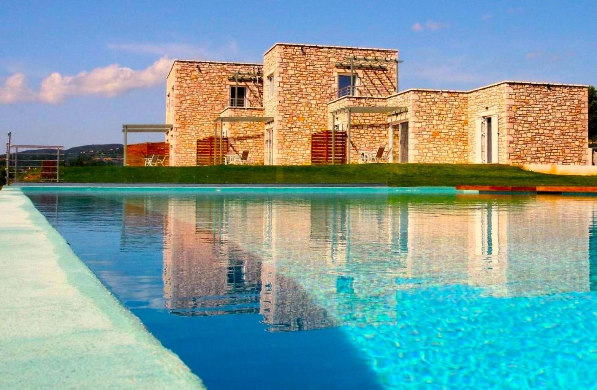 Apartment Stone Bay In Messinia Kalamaki Area *